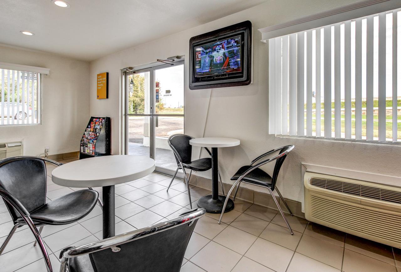 Motel 6 Waco - Lacy Lakeview Bellmead Zewnętrze zdjęcie