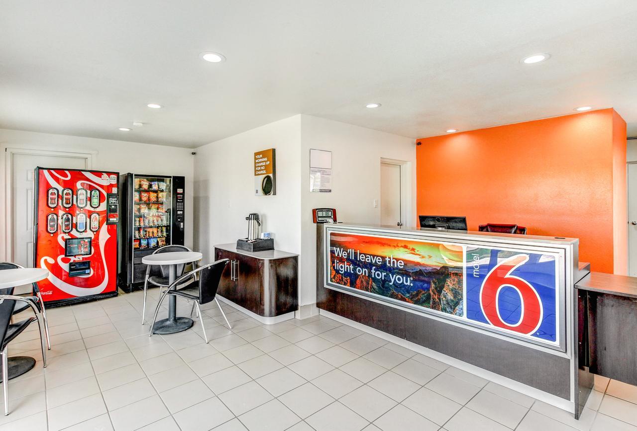 Motel 6 Waco - Lacy Lakeview Bellmead Zewnętrze zdjęcie