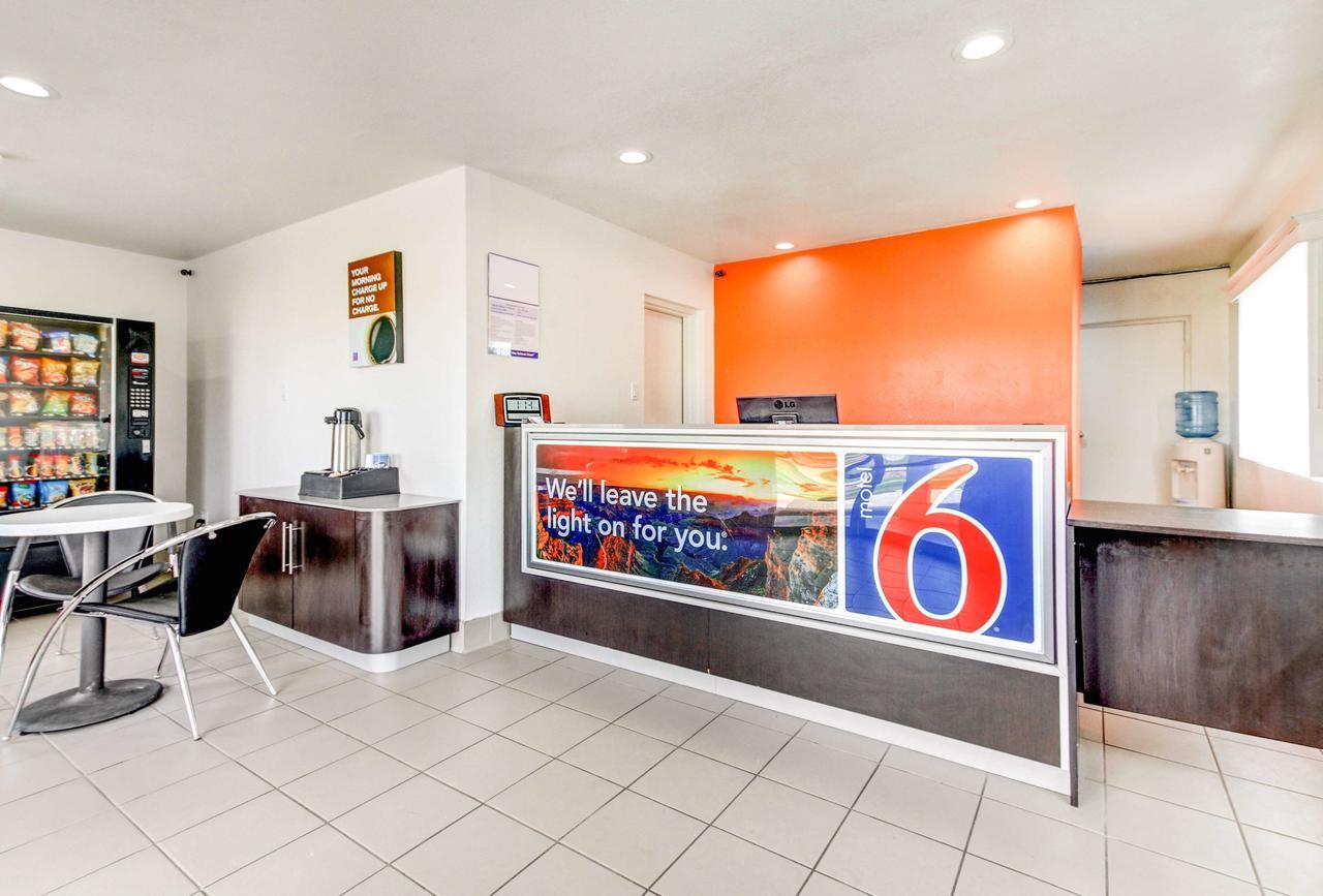Motel 6 Waco - Lacy Lakeview Bellmead Zewnętrze zdjęcie